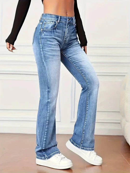 Udvidede jeans med vintage look og stretch